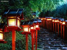 Lanternas de Kibune em Kyoto Japão